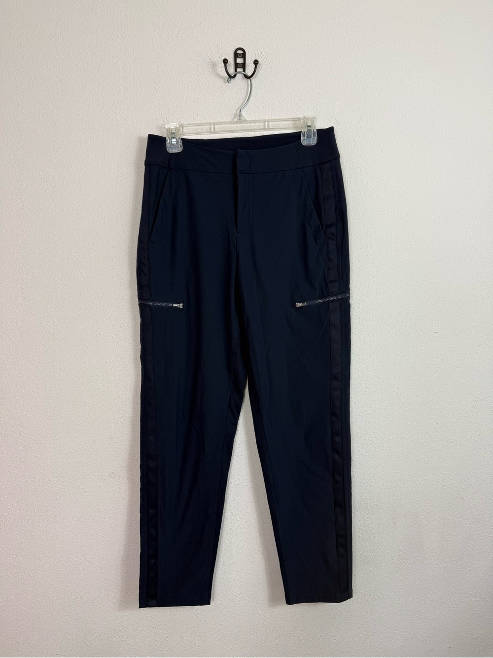 Athleta Wander Hybrid Pants Navy Blue Women’s 6